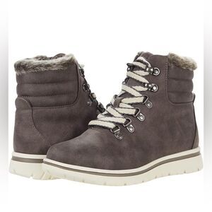 Cliffs by White Mountain
Women's Hallett Lace-Up Booties